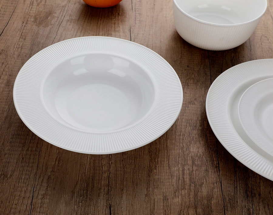 White opal glassware dinner set with stripe pattern popular in Poland market