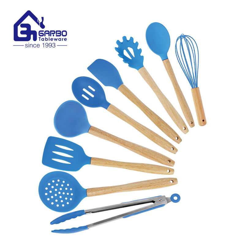 Why the customers prefer to choose silicone spatula sets with wooden handles