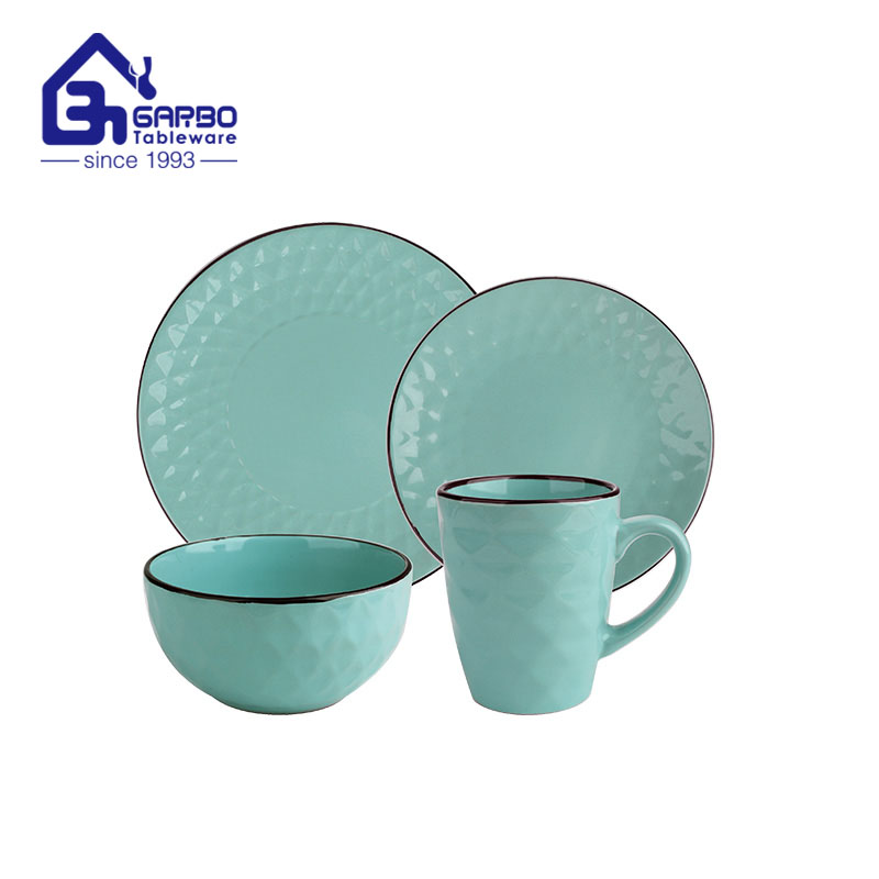 underglaze ceramic dinnerware