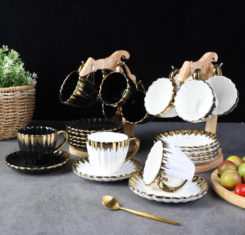 Is Gold-Plated Ceramic Tableware Safe to Use