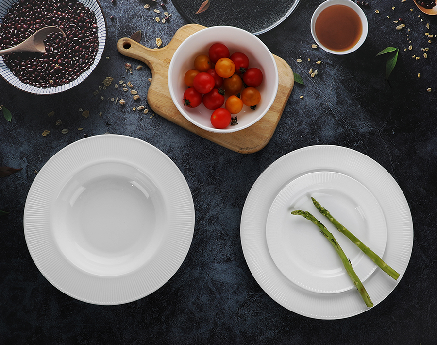 Poland popular stripe pattern white opal glass dinner plates and bowls