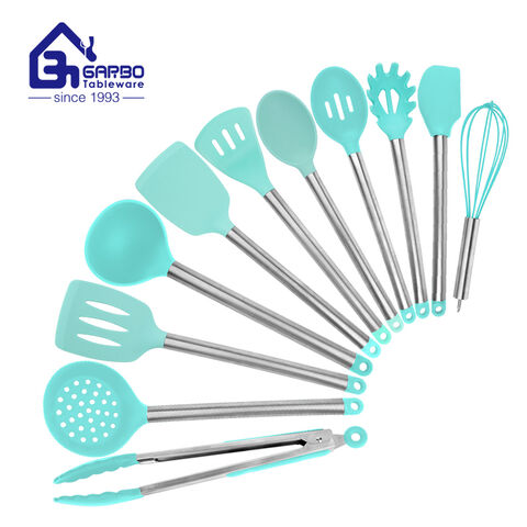 Use the Correct Tips to Clean Your Silicone Kitchen Utensils