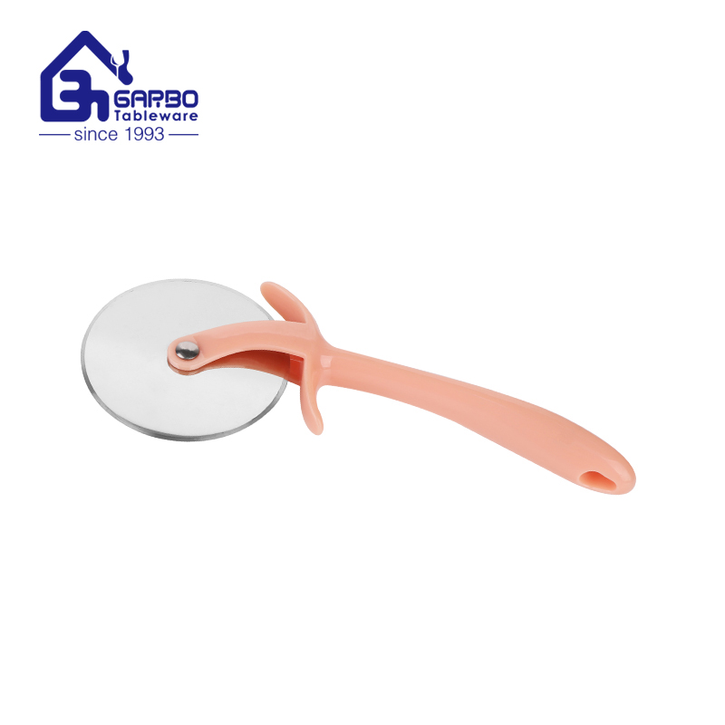 Factory Bulk Pack Kitchen Tool Professional Plastic Pizza Cutter