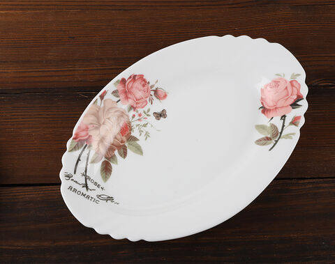 Promotion flower decor 9inch white opal glass dinner plate with spinning round design 