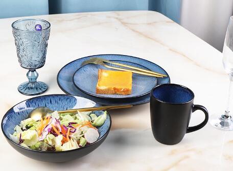 Why are ceramic tableware so popular