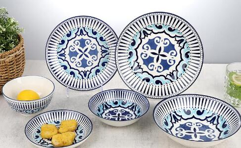 Which occasions are suitable for placing ceramic tableware