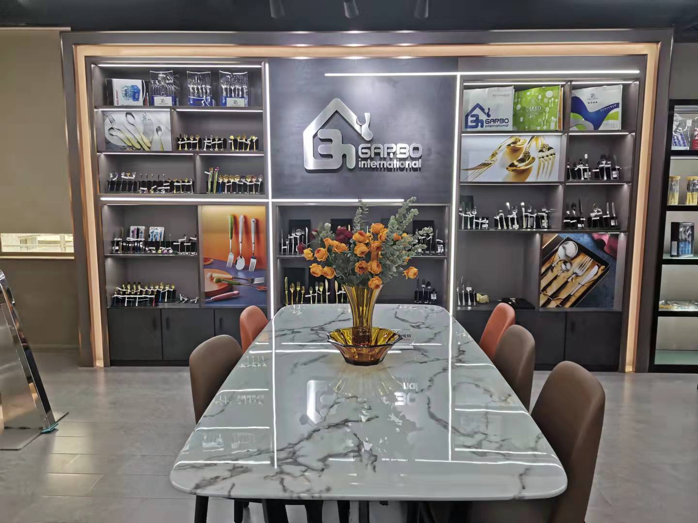 GARBO 6RD SHOWROOM FOR STAINLESS STEEL FLATWARE ARE READY